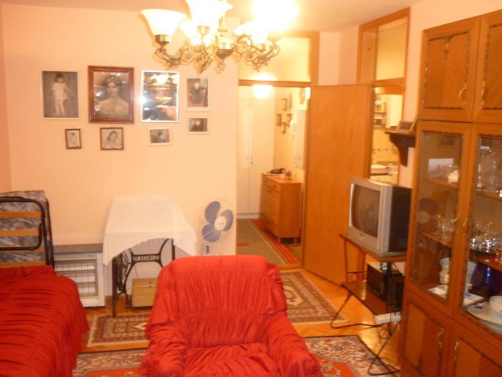 Paunovic Apartments Τίβατ Δωμάτιο φωτογραφία