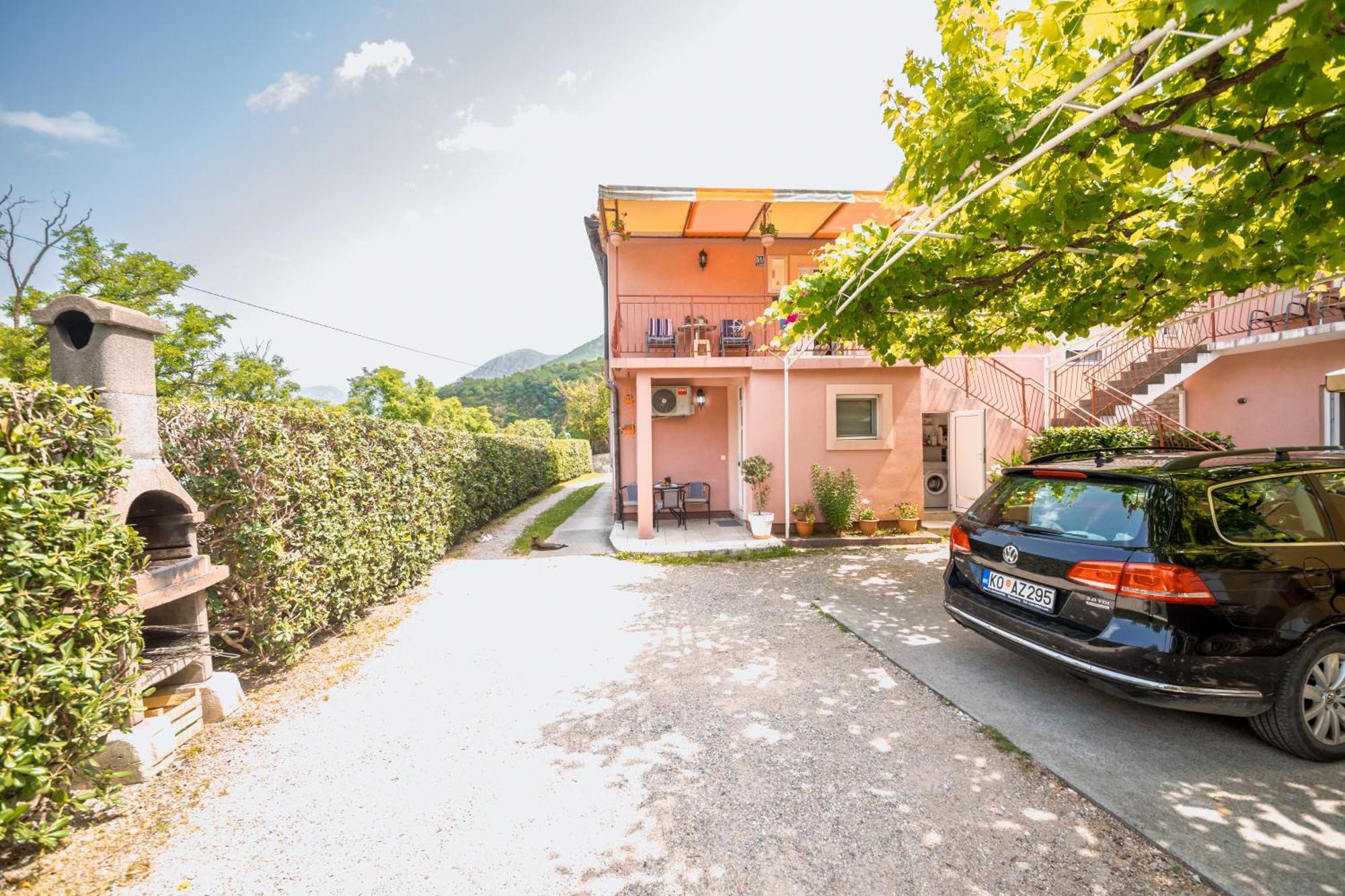 Paunovic Apartments Τίβατ Εξωτερικό φωτογραφία