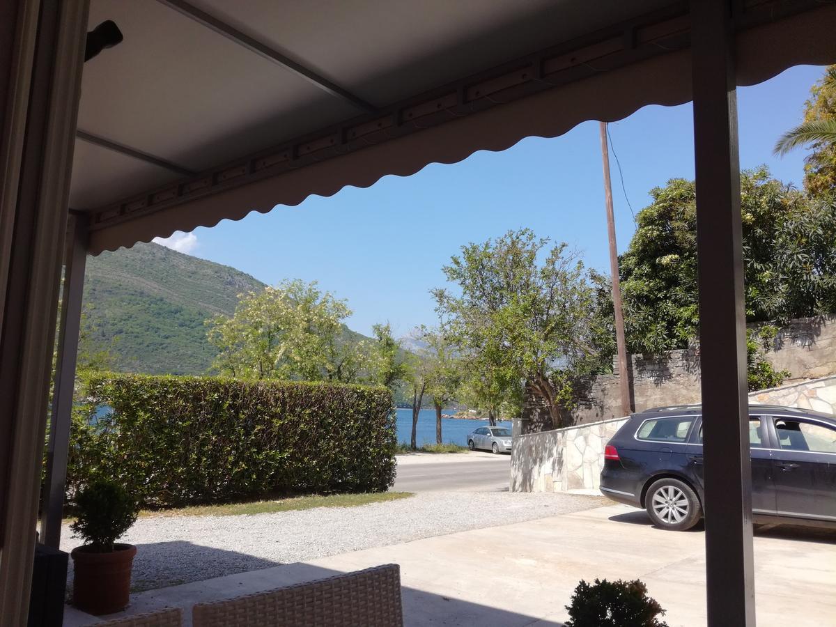 Paunovic Apartments Τίβατ Εξωτερικό φωτογραφία