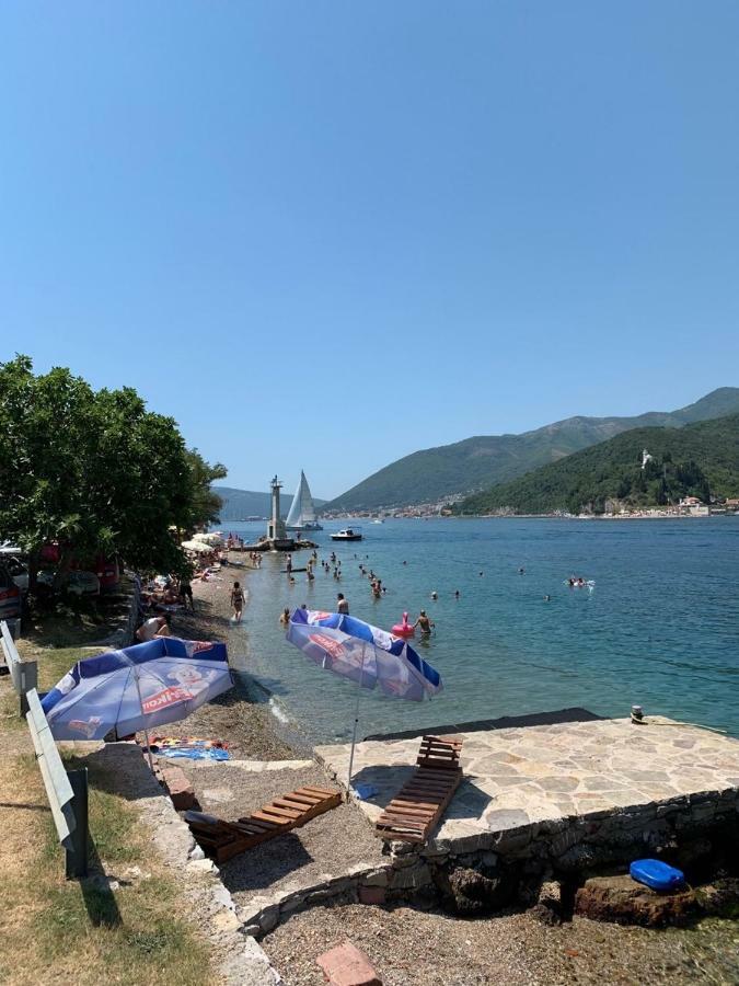 Paunovic Apartments Τίβατ Εξωτερικό φωτογραφία
